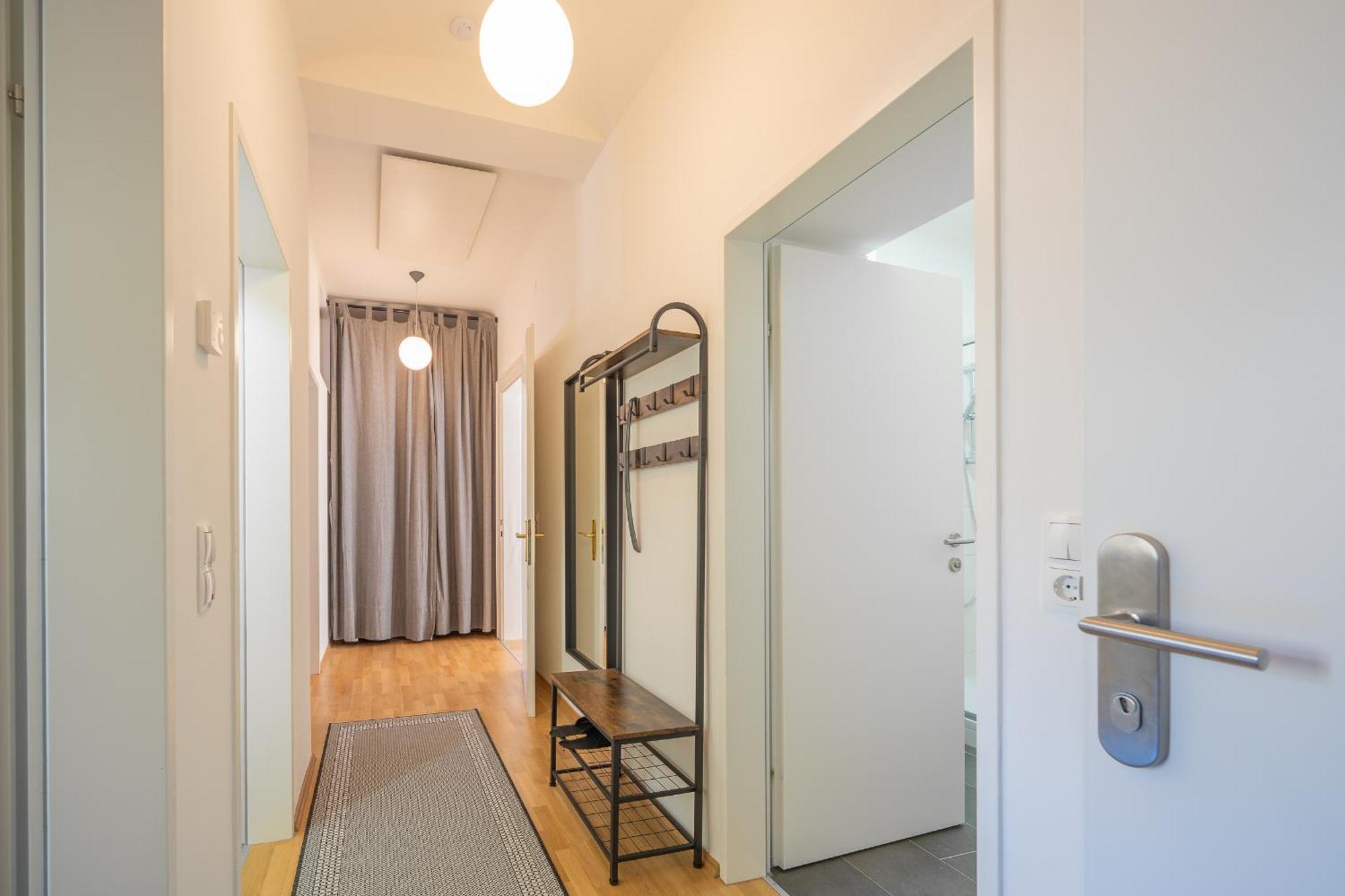 M&O Apartment, Zentral In Innenstadt-& Bahnhofsnaehe - Parkgarage Грац Экстерьер фото