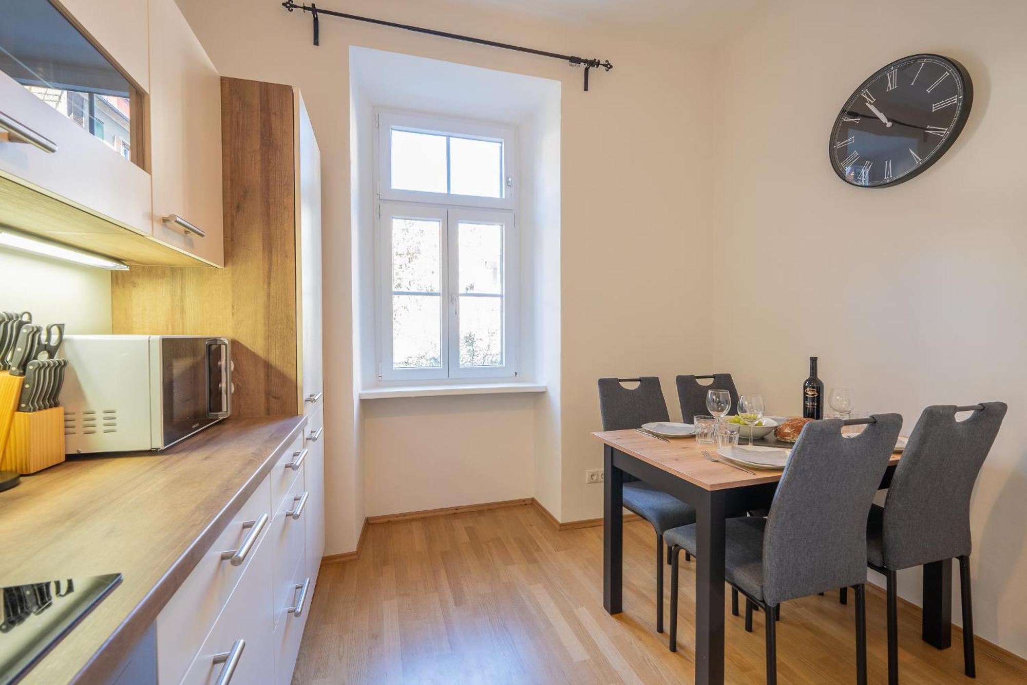 M&O Apartment, Zentral In Innenstadt-& Bahnhofsnaehe - Parkgarage Грац Экстерьер фото